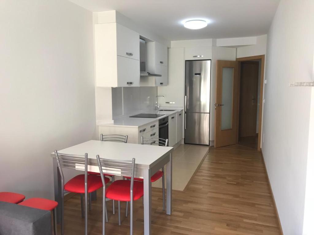 Apartamento Playa A Xunqueira, A 15 Min Vigo Moaña Eksteriør bilde